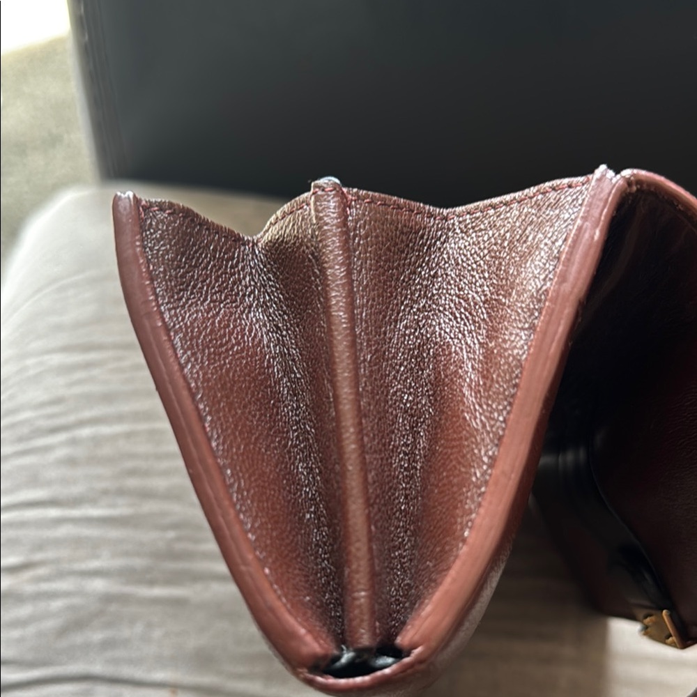 Marc Jacobs Brown Leather Wallet - Picture 8 of 11